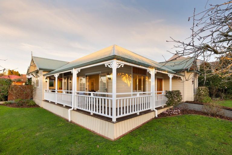 Photo of property in 1 Windermere Rise, Rototuna, Hamilton, 3210