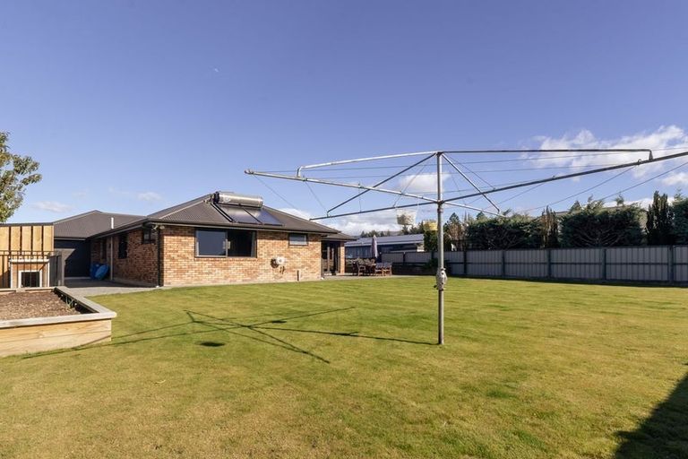 Photo of property in 22 Irishman Drive, Twizel, 7901