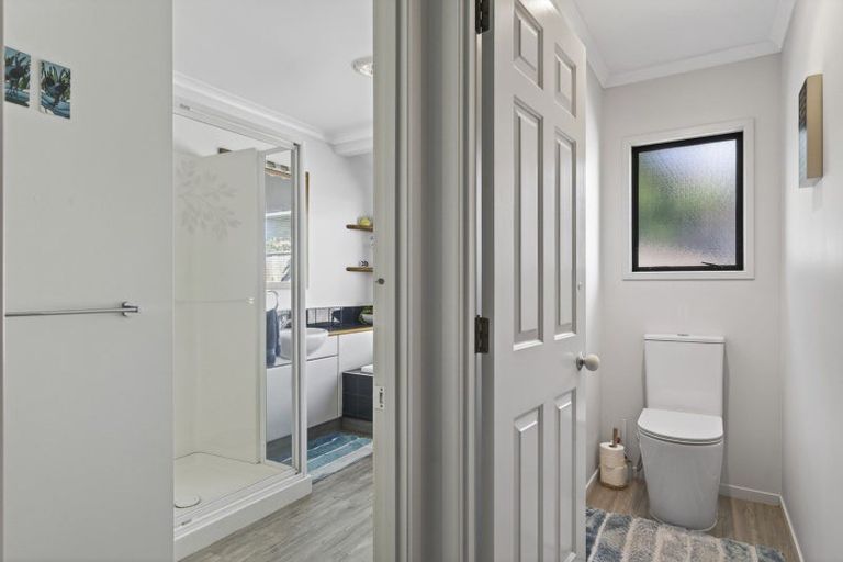 Photo of property in 20 Kowhai Street, Strandon, New Plymouth, 4312