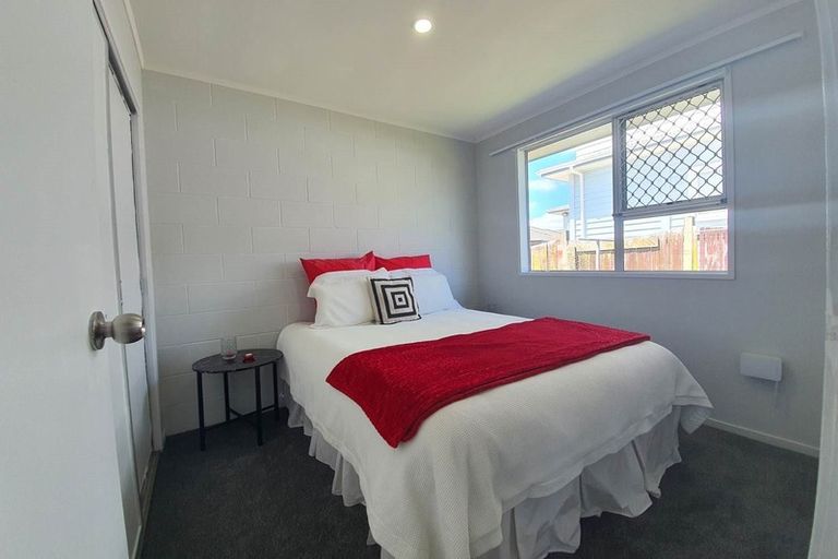 Photo of property in 1/42 Kenderdine Road, Papatoetoe, Auckland, 2025