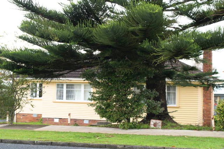 Photo of property in 1/26 Earlsworth Road, Mangere East, Auckland, 2024
