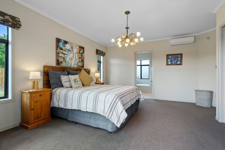 Photo of property in 6 Honiss Place, Cambridge, 3434