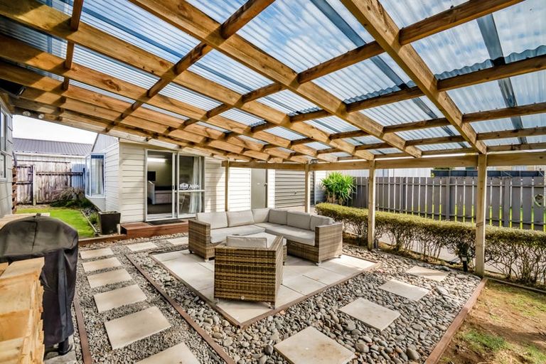 Photo of property in 27 Culzean Grove, Bell Block, New Plymouth, 4312