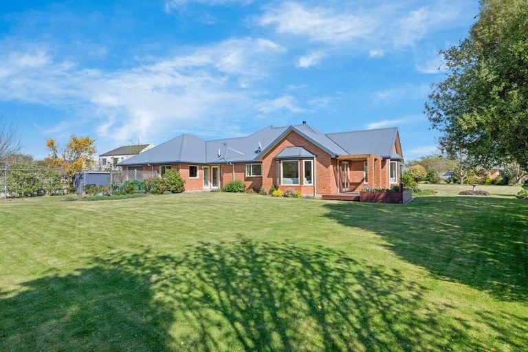 Photo of property in 40 Stonebridge Way, Prebbleton, 7604