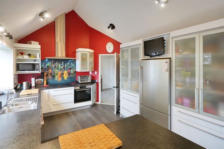 Photo of property in 11 Parnham Lane, Kaiapoi, 7630