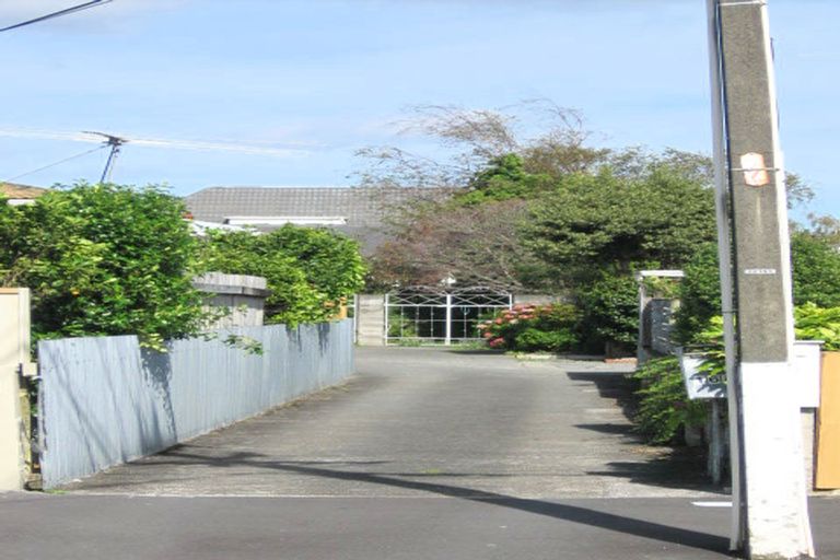 Photo of property in 2/16a Liverpool Street, Trentham, Upper Hutt, 5018