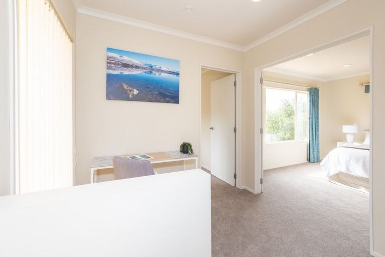 Photo of property in 40 Monte Cassino Place, Birkdale, Auckland, 0626
