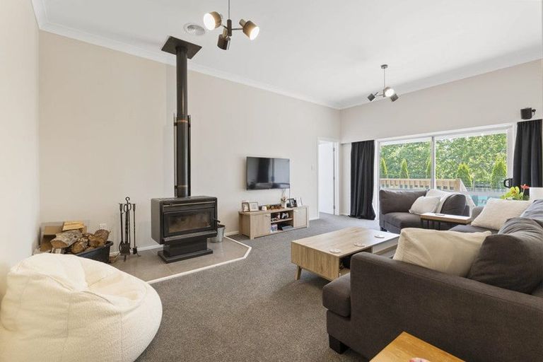 Photo of property in 2319 State Highway 3, Tariki, Inglewood, 4390