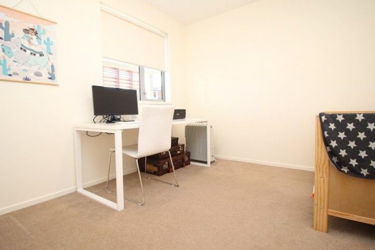 Photo of property in 203/160b Hobsonville Point Road, Hobsonville, Auckland, 0616