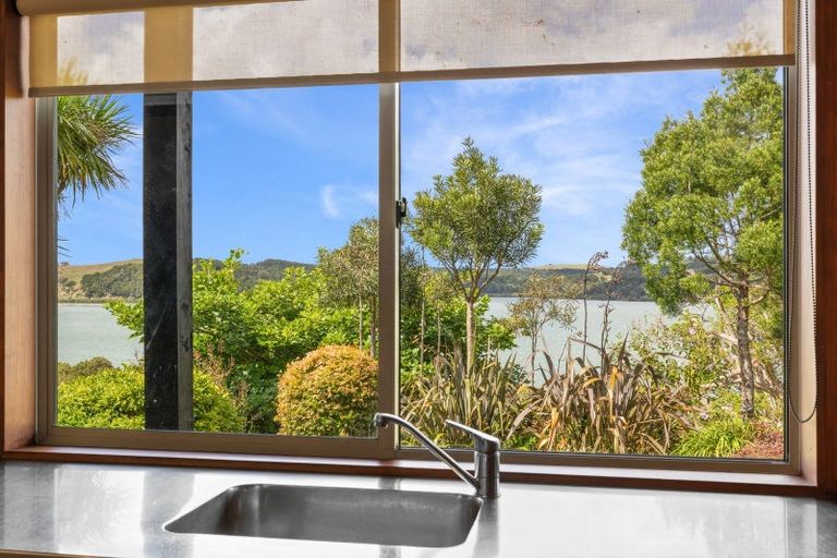 Photo of property in 417 Heatley Road, Whakapirau, Maungaturoto, 0583