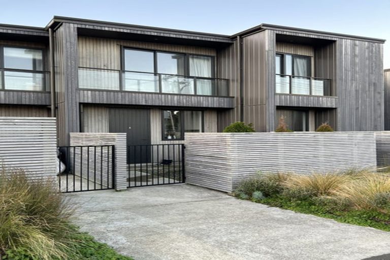 Photo of property in 20u4 Trent Street, Island Bay, Wellington, 6023