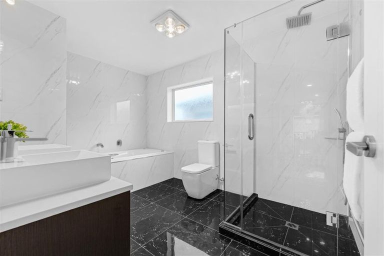 Photo of property in 62 Castlederg Drive, Flat Bush, Auckland, 2019