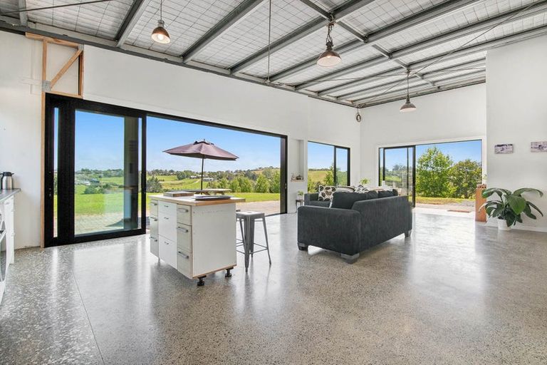 Photo of property in 60 Goodall Road, Snells Beach, 0920