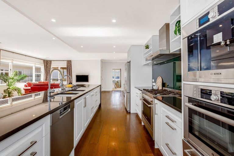 Photo of property in 3 Harley Grove, Boulcott, Lower Hutt, 5010