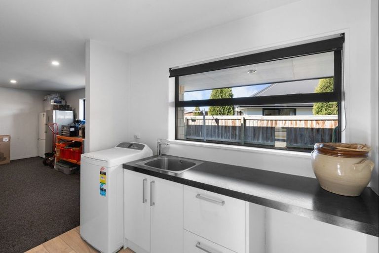 Photo of property in 15 Genoa Avenue, Rolleston, 7614