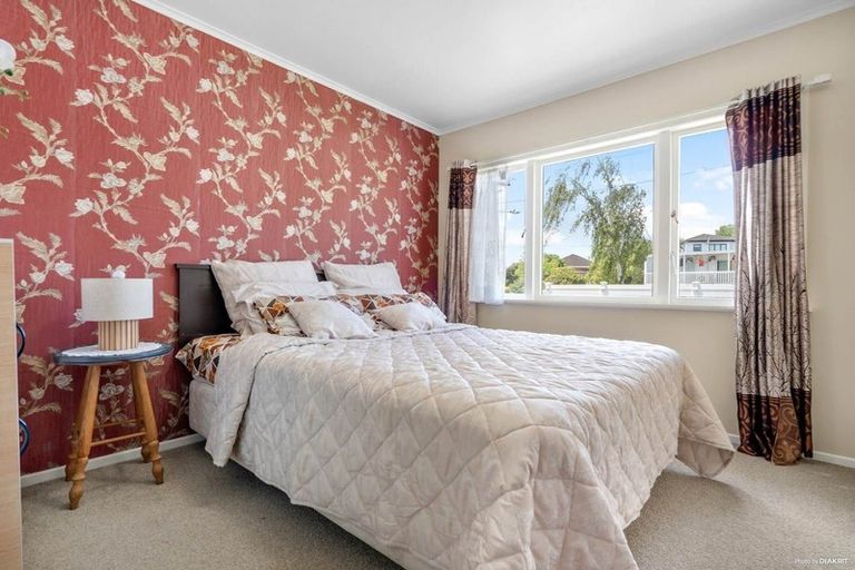 Photo of property in 11 Bruce Place, Papatoetoe, Auckland, 2025