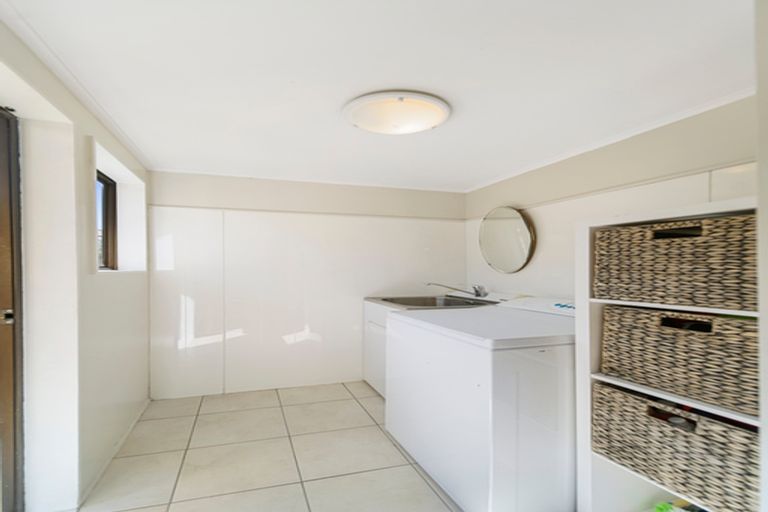 Photo of property in 2/214 Moore Street, Howick, Auckland, 2014