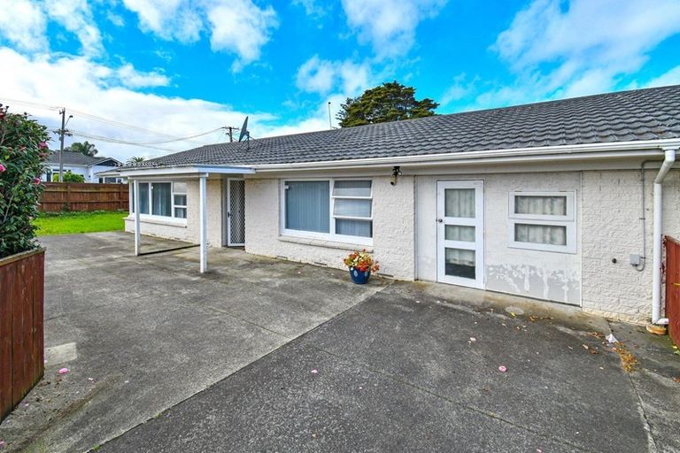 Photo of property in 1/59 Fairview Road, Papatoetoe, Auckland, 2025