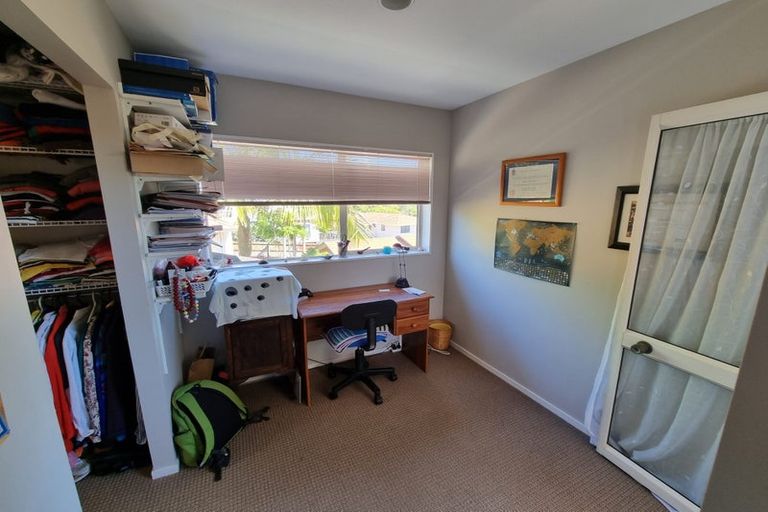 Photo of property in 10 Garden Lane, Torbay, Auckland, 0632