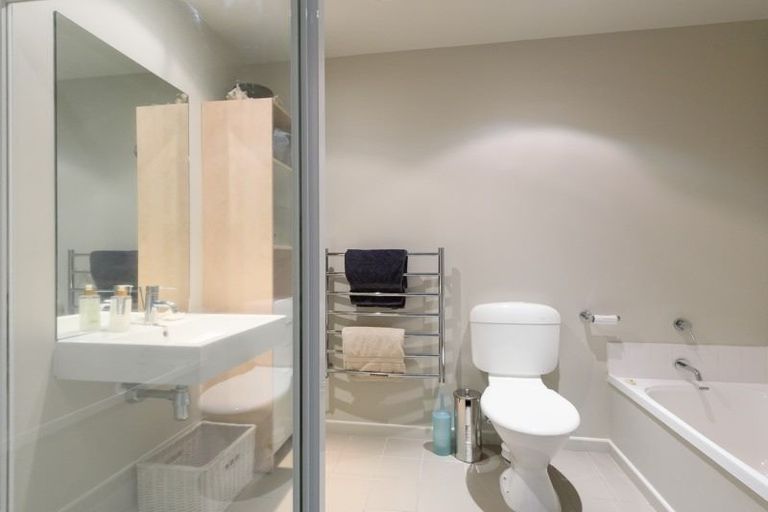 Photo of property in 18/37 Daniell Street, Newtown, Wellington, 6021