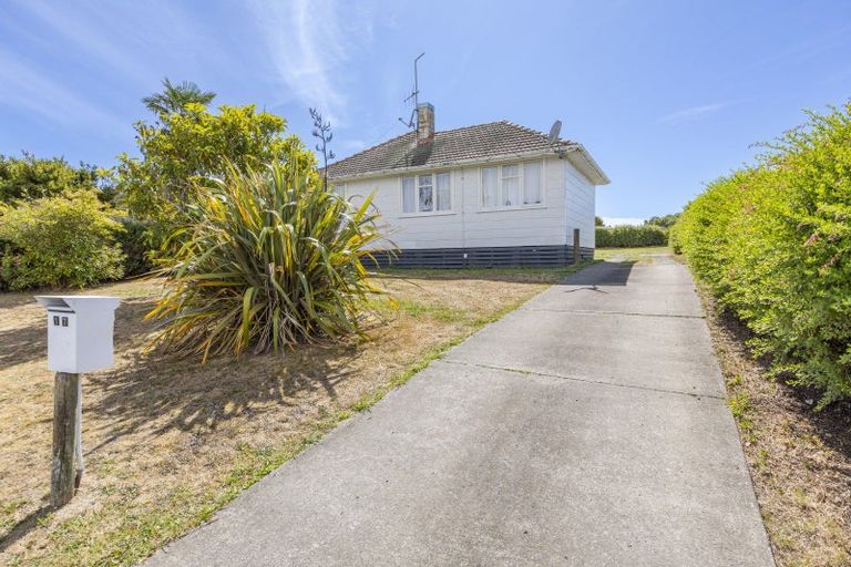 Photo of property in 17 Mackie Street, Waipukurau, 4200