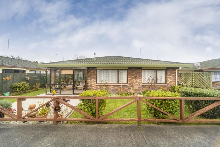 Photo of property in 89 College Street, Awapuni, Palmerston North, 4412