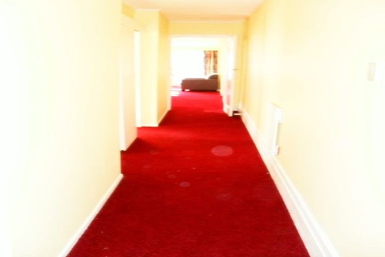 Photo of property in 216 Oriental Parade, Oriental Bay, Wellington, 6011