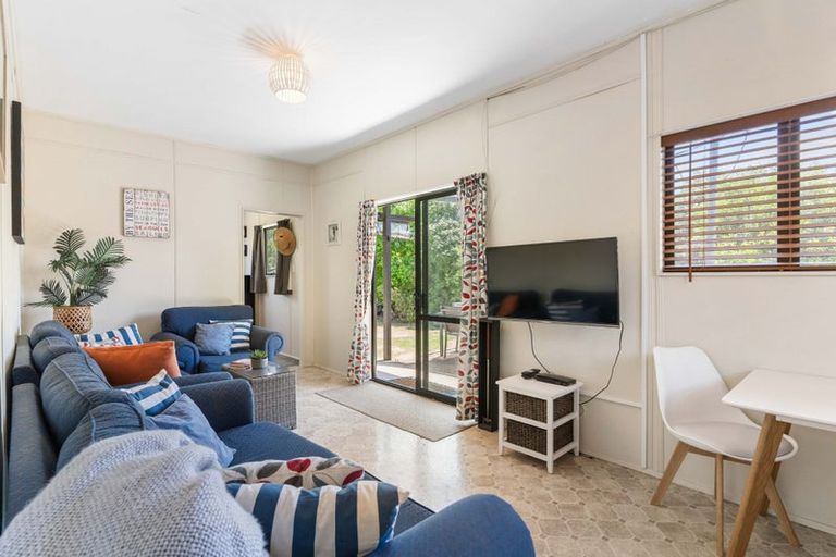 Photo of property in 19 Mccormick Place, Pauanui, Hikuai, 3579