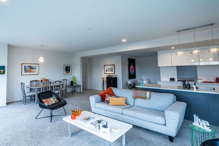 Photo of property in 1 Heathfield Drive, Mosgiel, 9024