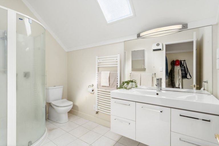 Photo of property in 77 Eleventh Avenue, Tauranga, 3110