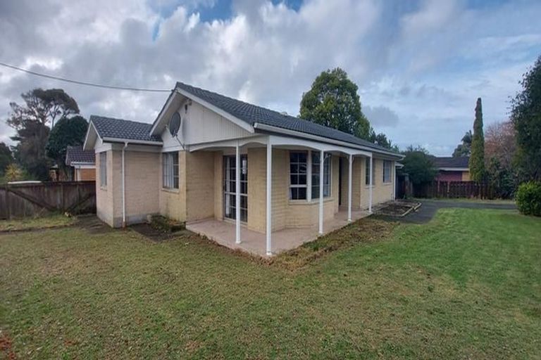 Photo of property in 3 Rathgar Road, Henderson, Auckland, 0610