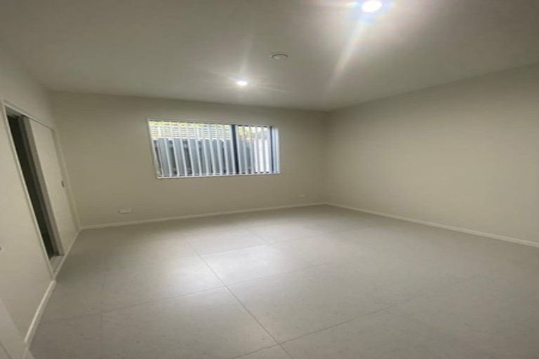 Photo of property in 36a Cambridge Terrace, Papatoetoe, Auckland, 2025