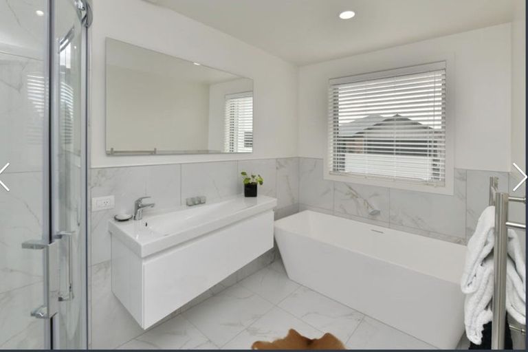 Photo of property in 15 Aroha Street, Pegasus, 7612