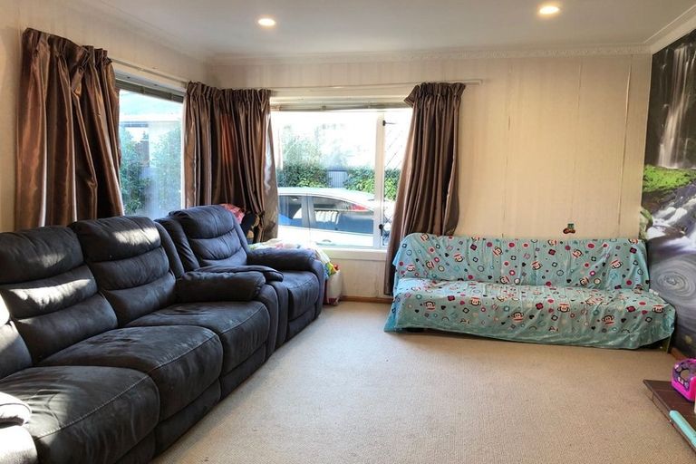 Photo of property in 57 Oriana Crescent, Hornby, Christchurch, 8042