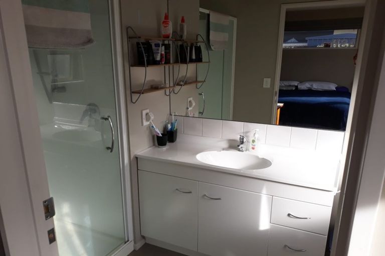 Photo of property in 11 Henley Close, Rolleston, 7614