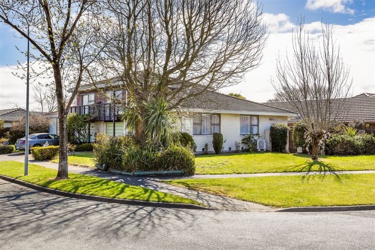 Photo of property in 4 Sayers Crescent, Ilam, Christchurch, 8041
