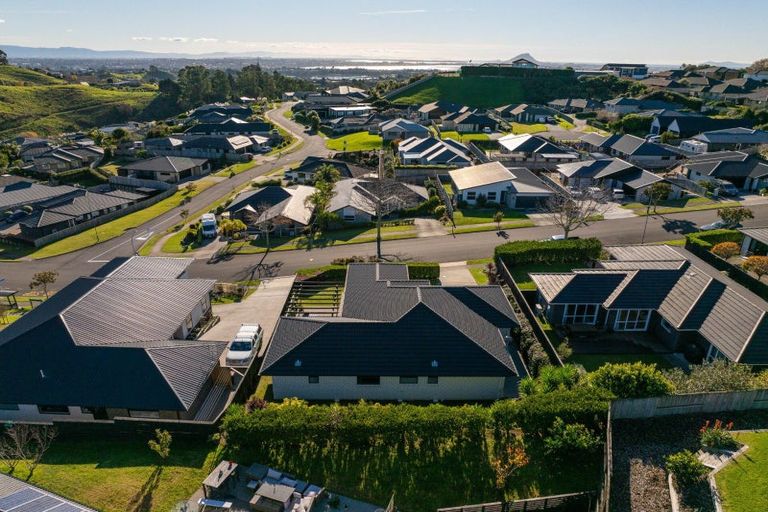 Photo of property in 19 Ballintoy Park Drive, Welcome Bay, Tauranga, 3175