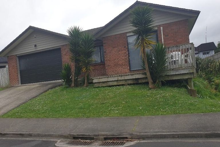 Photo of property in 10 Vino Cina Heights, Ranui, Auckland, 0612