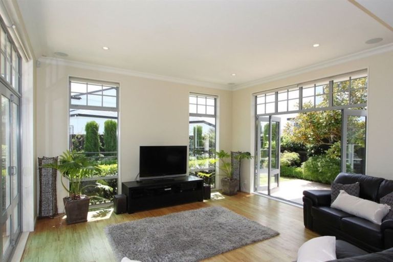 Photo of property in 40 Glen Oaks Drive, Northwood, Christchurch, 8051