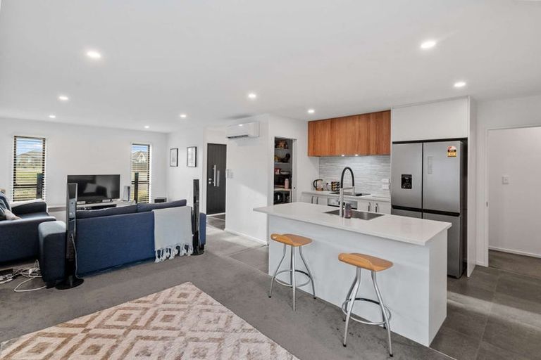 Photo of property in 20 Pallid Green, Rolleston, 7615