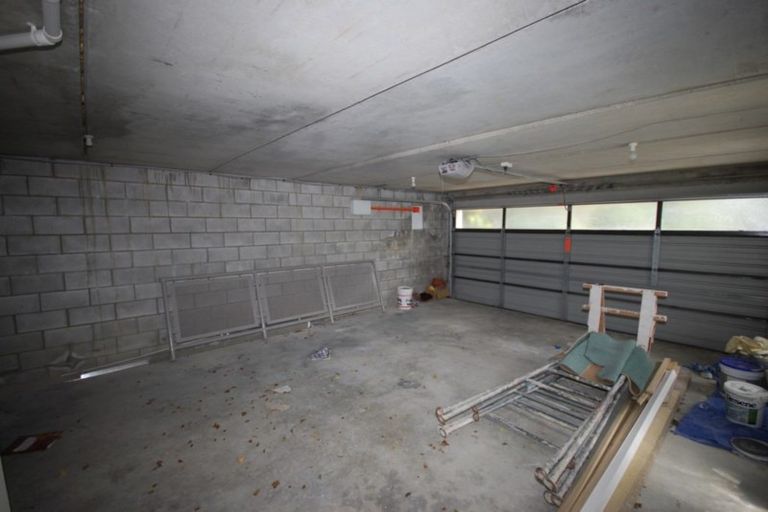 Photo of property in 23u1 Tanera Crescent, Brooklyn, Wellington, 6021