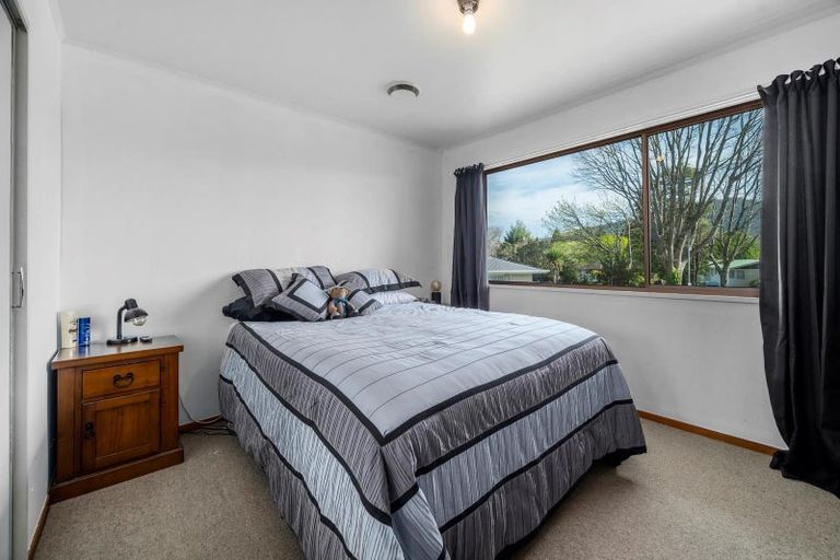 Photo of property in 10 Helena Place, Sunnybrook, Rotorua, 3015