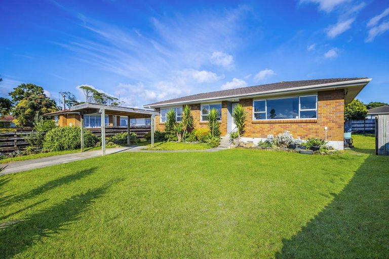 Photo of property in 23 John Walker Drive, Manurewa, Auckland, 2102