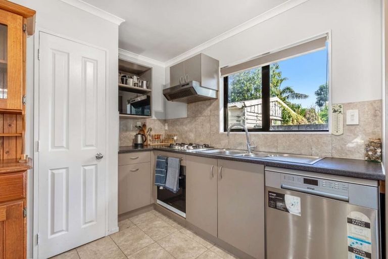 Photo of property in 45a Porchester Road, Papakura, 2110
