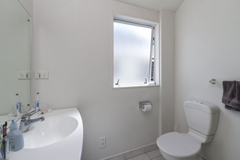 Photo of property in 9/142 Ghuznee Street, Te Aro, Wellington, 6011