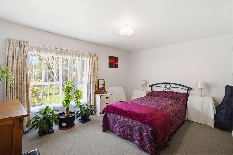 Photo of property in 26 Burnett Street, Oxford, 7430
