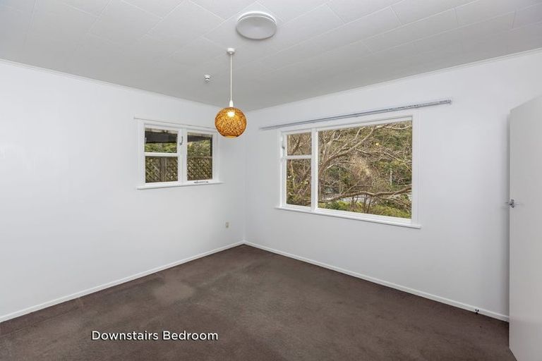 Photo of property in 6 Curtis Street, Northland, Wellington, 6012