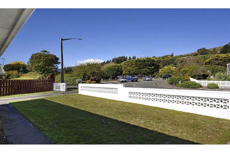 Photo of property in 17 Marlborough Crescent, Richmond, 7020