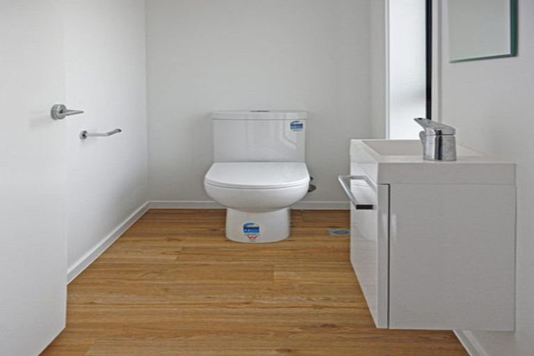 Photo of property in 6/27 Main Road, Wainuiomata, Lower Hutt, 5014