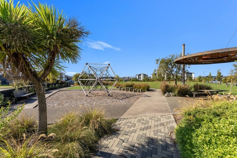 Photo of property in 113 Manakura Street, Russley, Christchurch, 8042